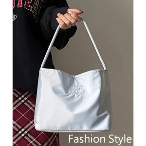 light gray tote bag